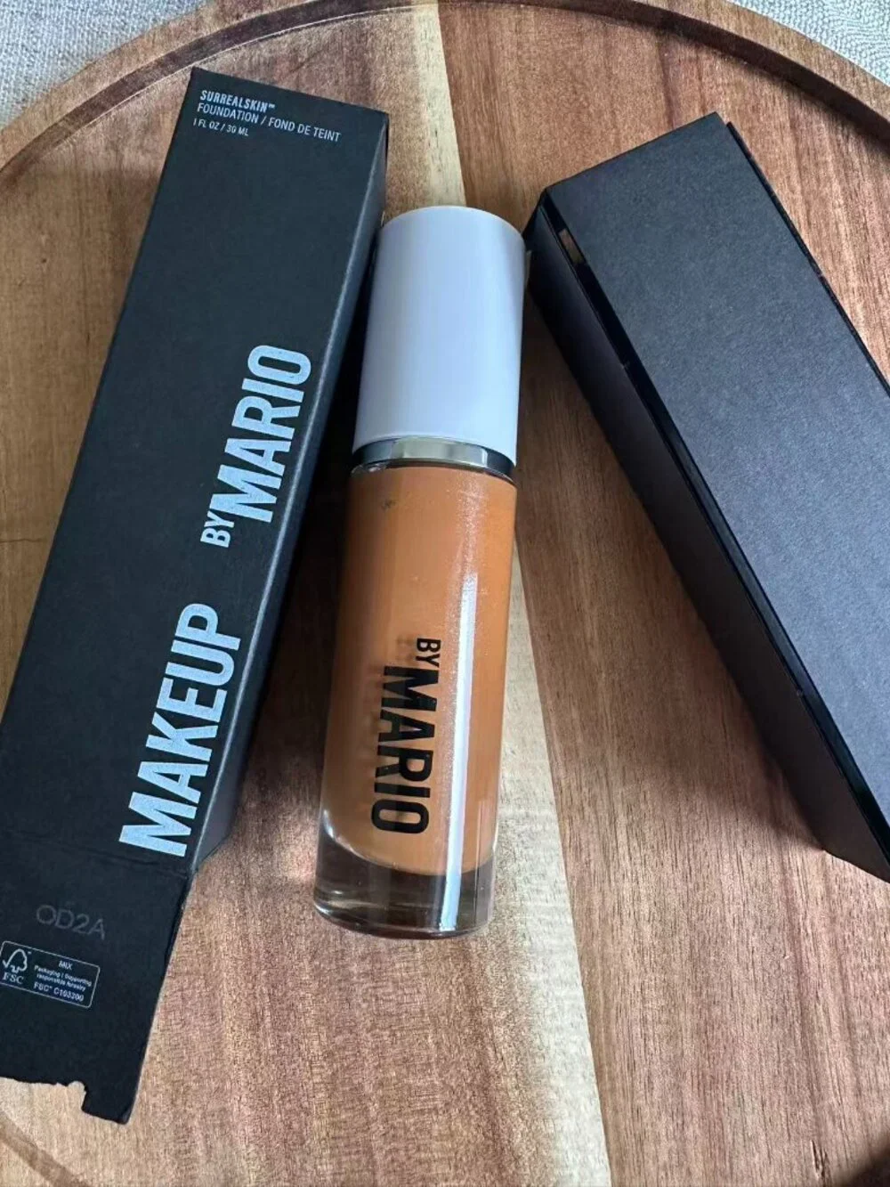 MAKEUP BY MARIO SurrealSkin Foundation 21W Medium Warm Luminous Full Size